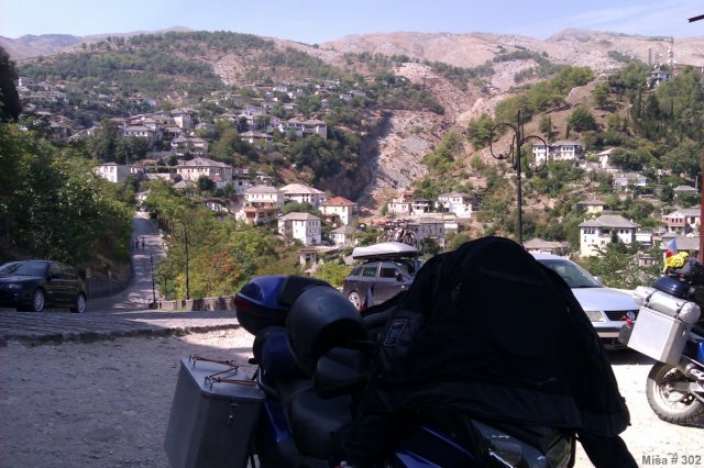 Albánií křížem krážem